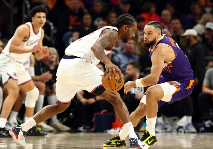 kaiyun-大胜24分,快船外加4收获,2人磨合成功了,你却没进全明星|泰伦卢|太阳|伊维察-祖巴茨|菲尼克斯太阳队|伊维察·祖巴茨_新浪体育_新浪新闻