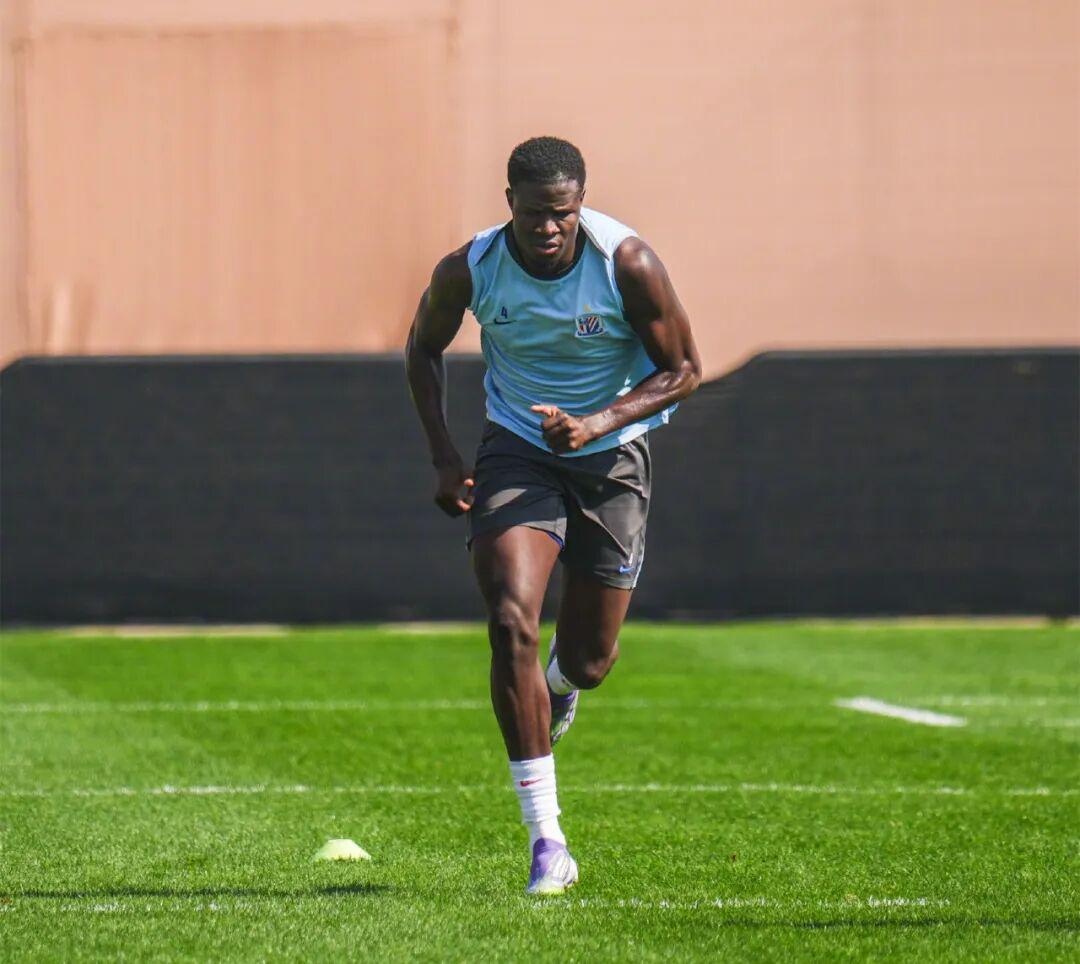 中超热身赛：申花1-1俄甲球队4战不胜，盖伊破门，阿马杜接连缺阵