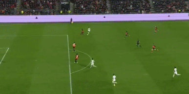 开云网页版-1-3！登贝莱破门，金球先生难挽败局，大巴黎爆冷倒地，7连胜终结