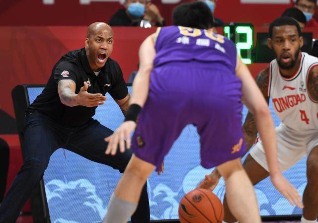 开云APP-CBA常规赛总结：悬念直至最后时刻 新星表现亮眼